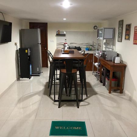 Derose Guest House Canggu Esterno foto