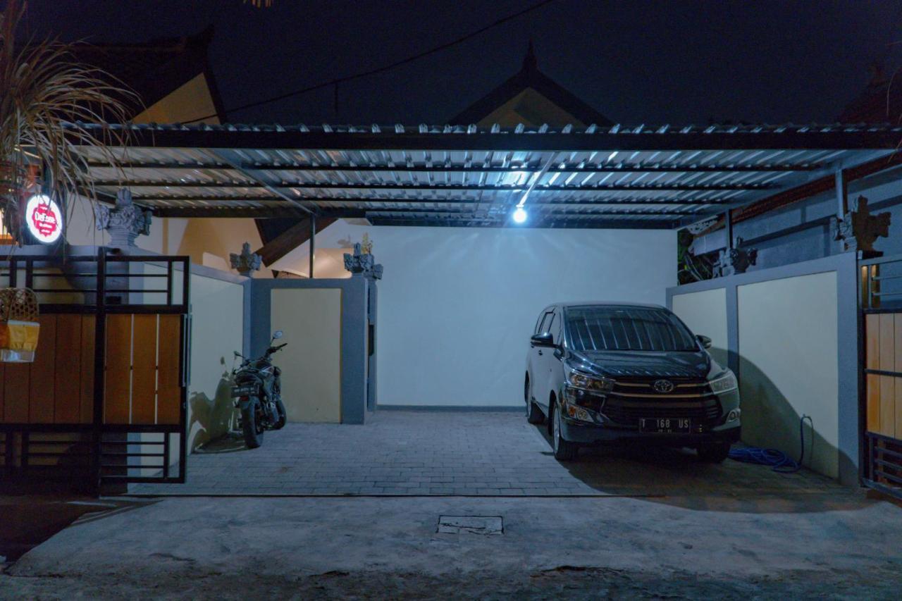 Derose Guest House Canggu Esterno foto